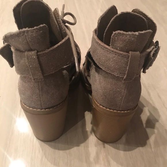 Seychelles size 7 strappy sandal - Picture 9 of 16